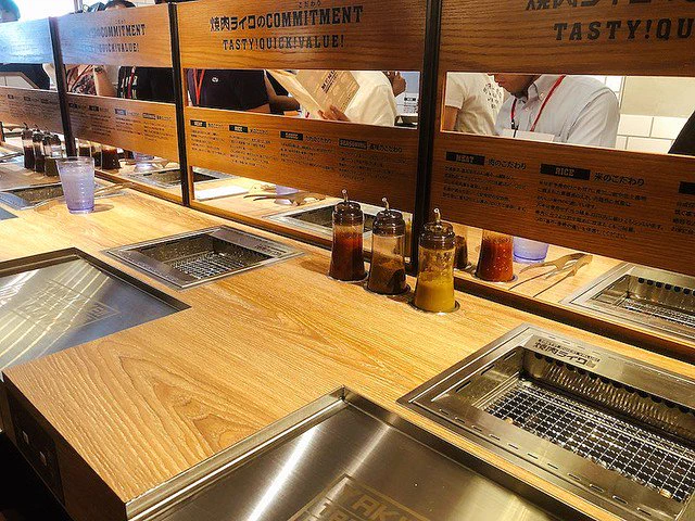 一人で行ける？！おひとり様用の焼肉店がオープンしたらしい！！