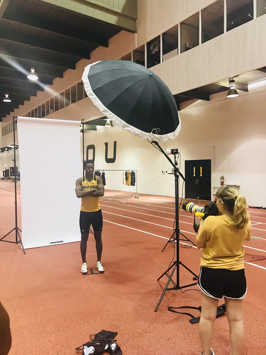 IamHagg's tweet photo. They can’t stop what they can’t catch🐯 #MIZ #ShowMe #SEC https://t.co/BMzkHFPwin