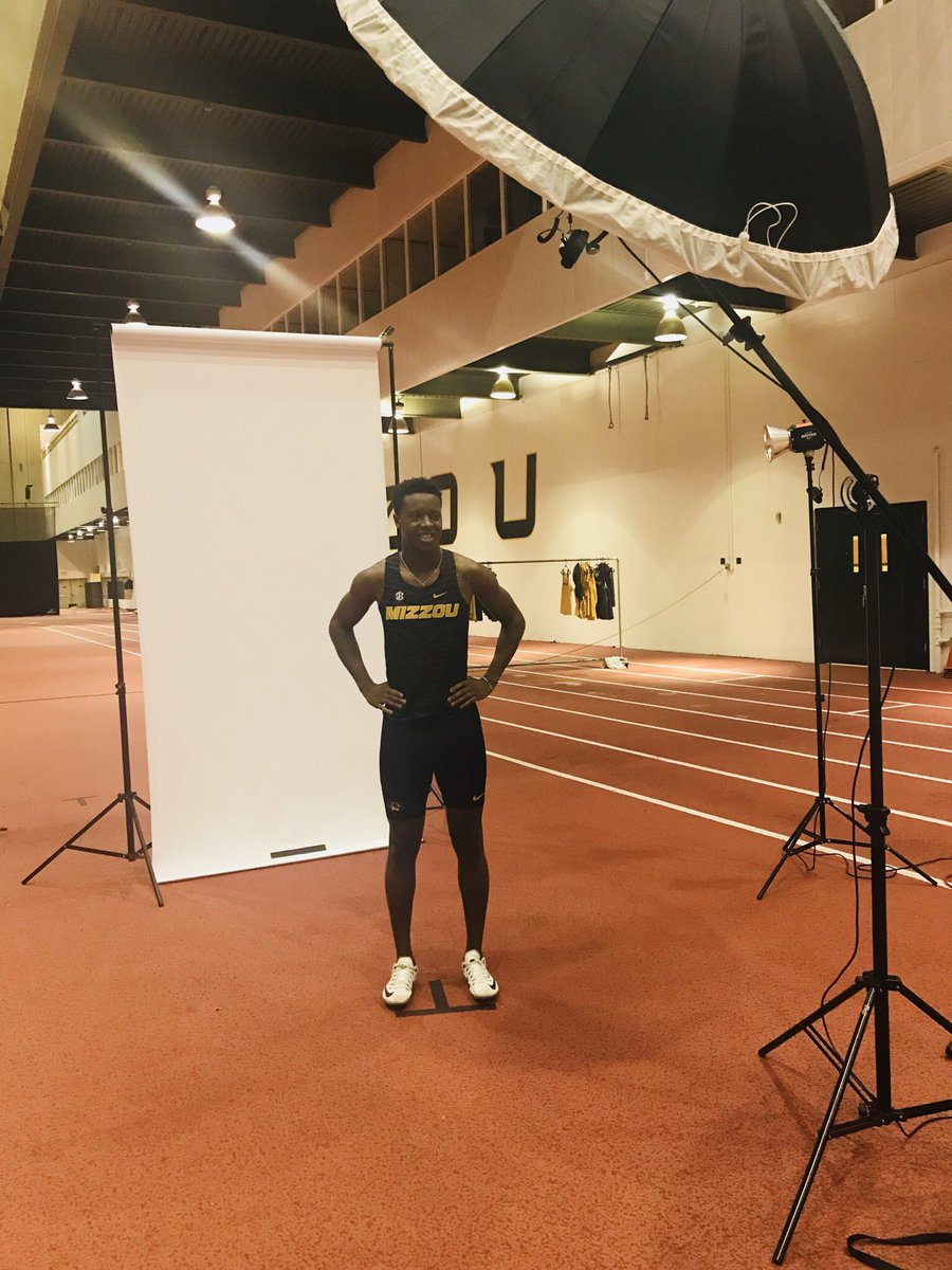 IamHagg's tweet photo. They can’t stop what they can’t catch🐯 #MIZ #ShowMe #SEC https://t.co/BMzkHFPwin