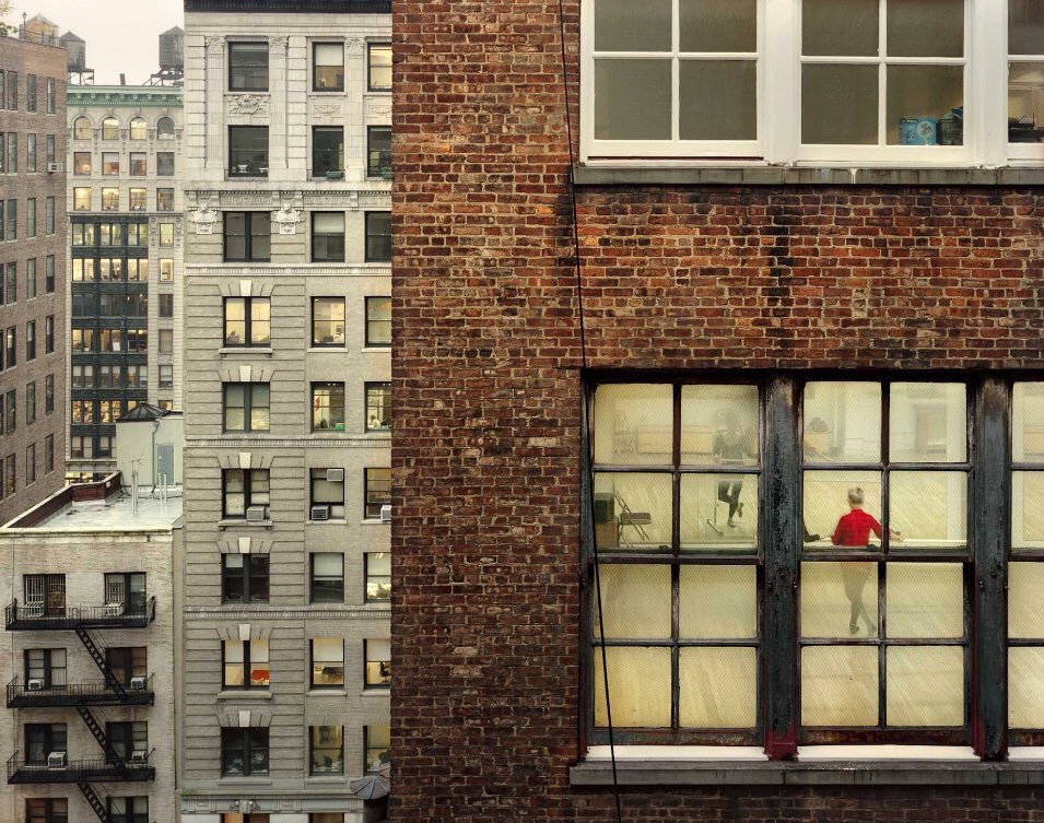 agenersurrell's tweet photo. Bon dia
Gail Albert Halaban, From series "Out My Window", NYC https://t.co/XlIvSJIxXO
