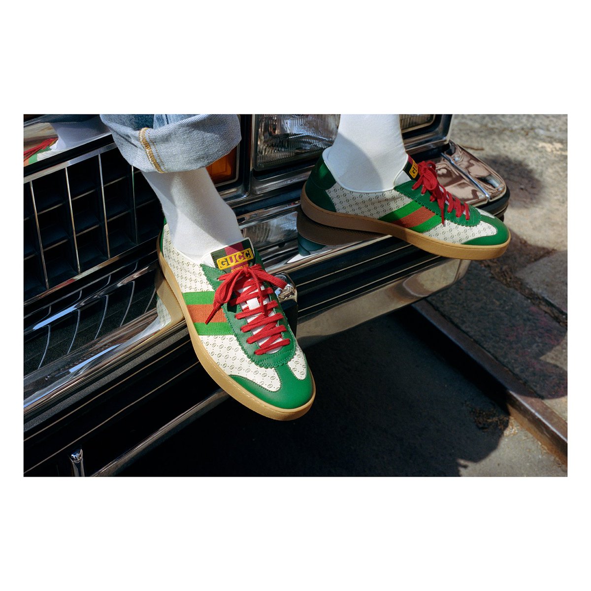 gucci_jp's tweet photo. #GucciDapperDan コレクションのロートップスニーカー。#AriMarcopoulos が #Harlem のストリートで撮影しました。
詳しくは https://t.co/z7bkp8xmh4 https://t.co/vjfdPfIvs7