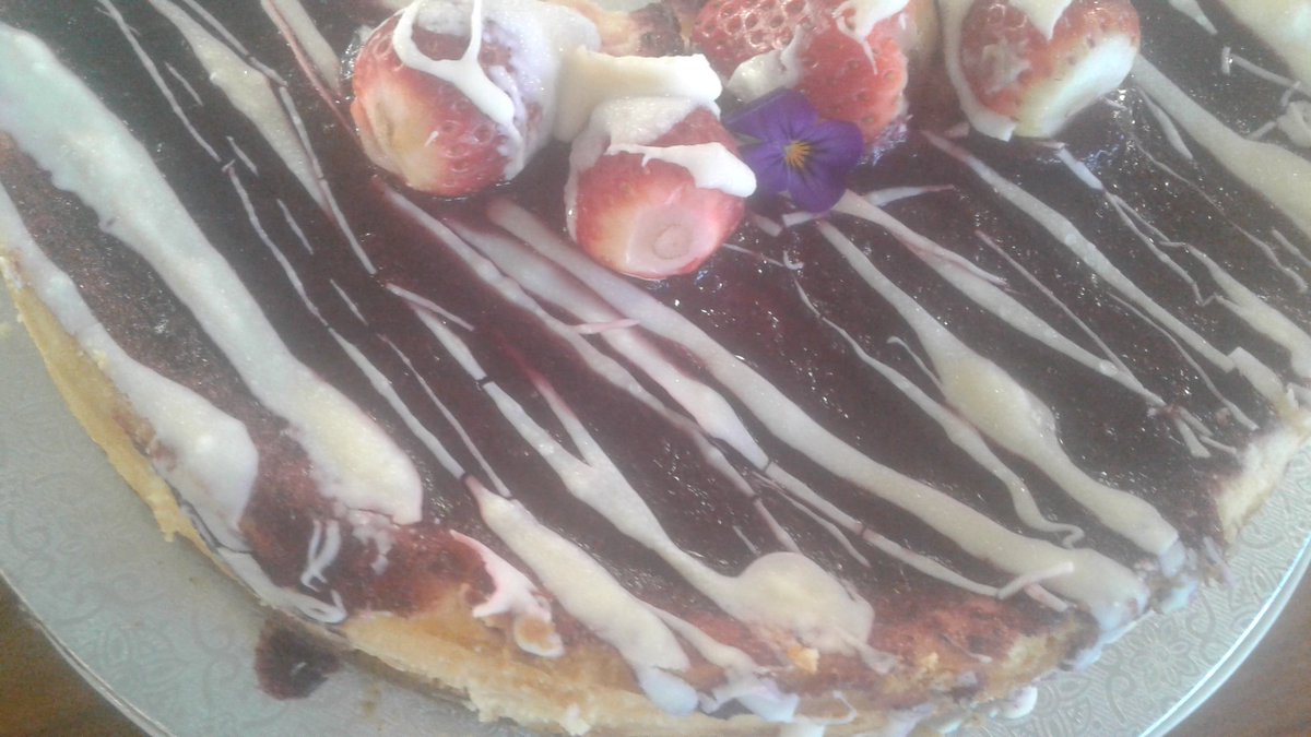 CaffeBlu's tweet image. It is going to be a beautiful day! White chocolate cheesecake is back due to popular demand #abuntantliving#bestcoffeeintown#bakoorjakkels