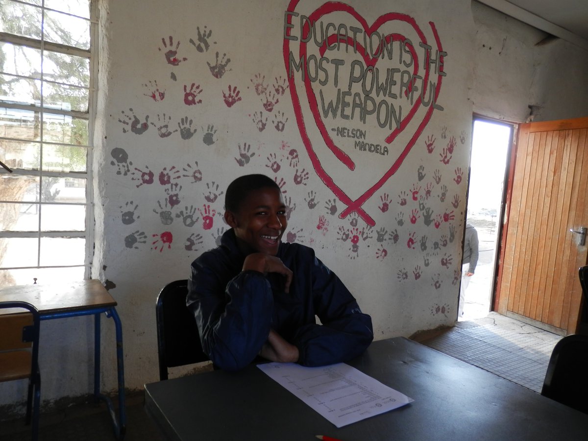 PhiliDLC's tweet photo. #ICDL #ComputerEssentials #WonderfilledLearning Gr. 8 writing their sample test @PhiliDLC @LulaniV @GwfOnline @LjJonita https://t.co/gH5edll3MA