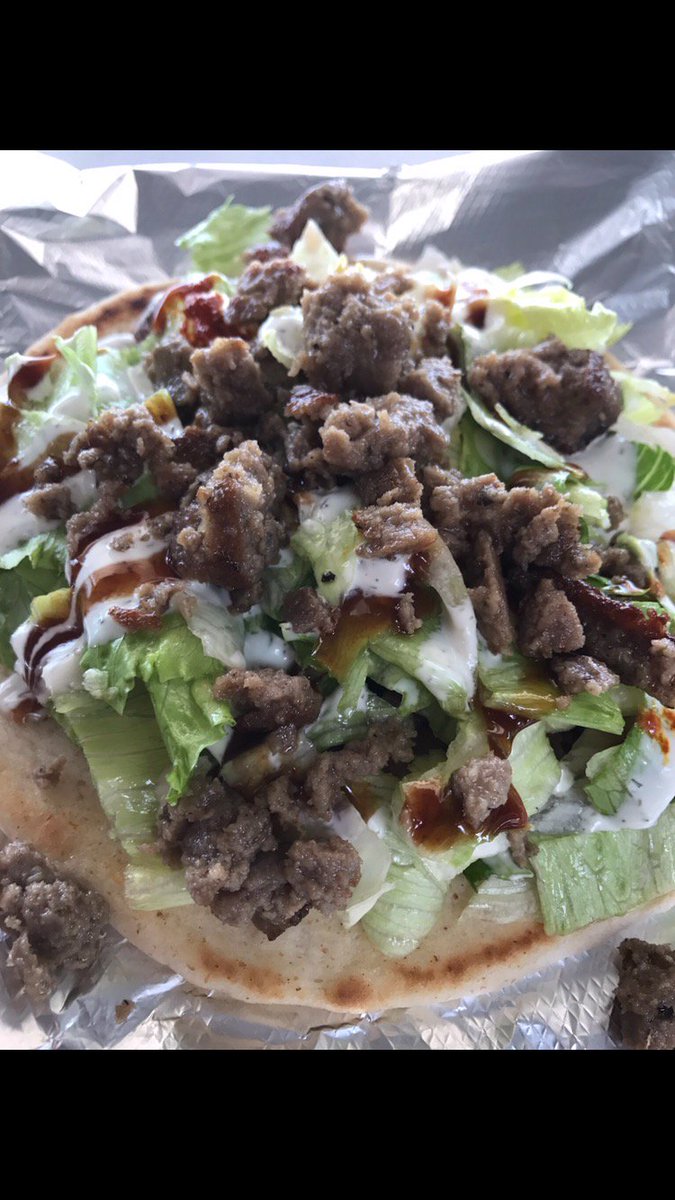 Lamb gyro sandwich