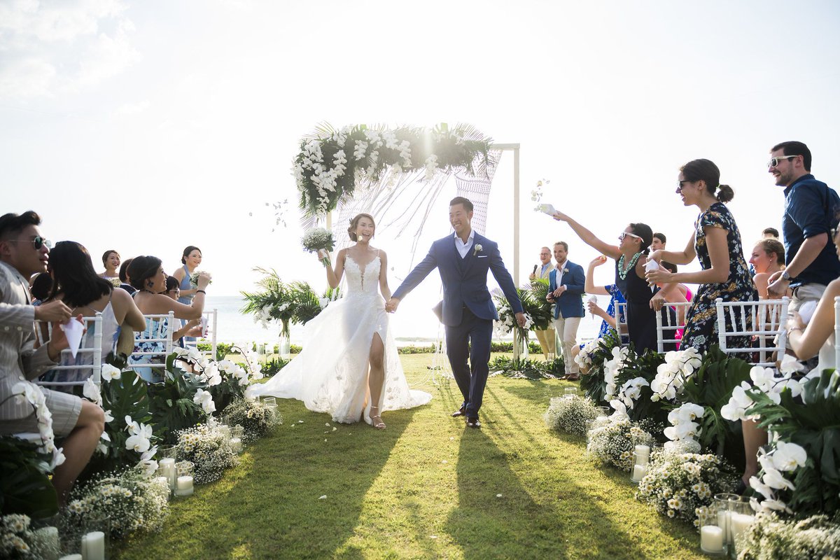 tbpdreamteam's tweet photo. Newly weds | #darinimages | @elitehavens | @tbpdreamteam | #iamflower https://t.co/0eQlRzTIU6