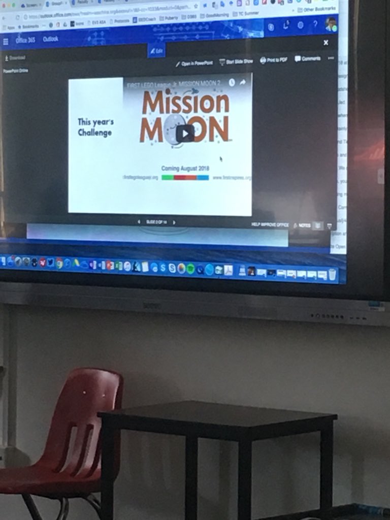 ercagel's tweet photo. #FLLjr.  First infosession with 3rd graders.
#shanghaiamericanschool https://t.co/jQJnQz9TOr