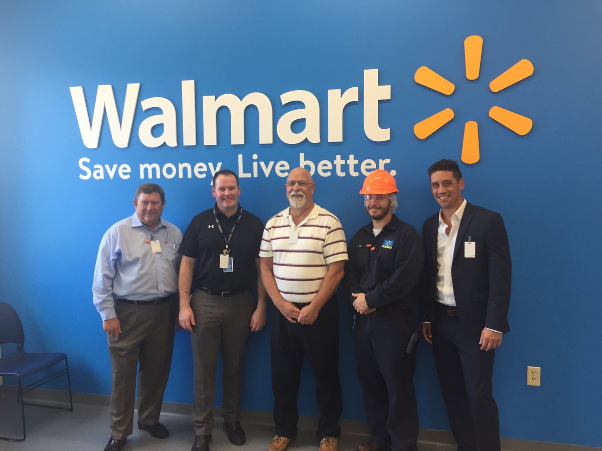 tbrownmdrep's tweet photo. Thank to Randy, Oliver, Kevin, and Levi for viewing state of the art and technology milk processing! https://t.co/8bouI5ro9e