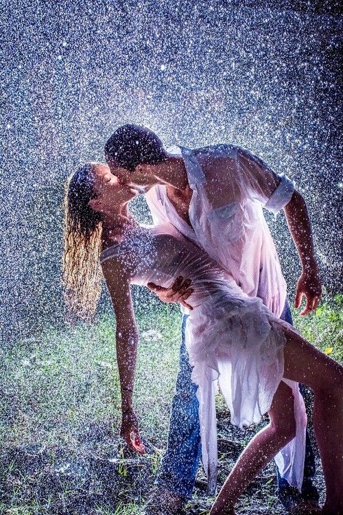 2897928561's tweet photo. rainy day https://t.co/H12c9jJMa3
