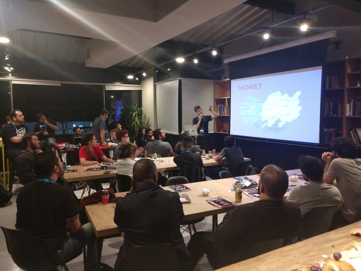 camaramilton's tweet image. E hoje não foi diferente! Hoje teve #setemasters lá na iMasters.
#gocommunity #godevelopers #azure #devops #devopsprofessionals #dotnetsp #aspnet #aspnetcore #visualstudio #microsoft #coffebit