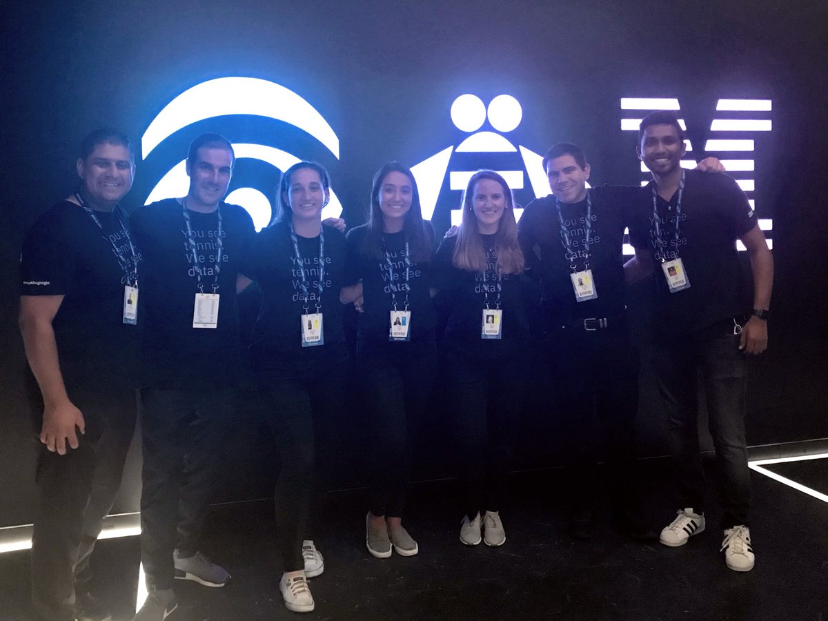 ChrisEscobar's tweet photo. A pleasure to work with this group of #IBMers π at the #USOpenβ β πΎ@IBMSports @IBM @IBMVolunteers #myaihighlight #IBMβ β @usopen βLetβs put smart to workβ ππ» https://t.co/CnAeje2diw
