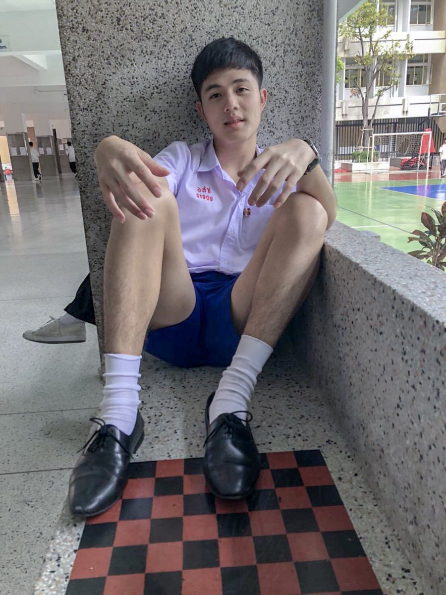 cuteguythailand's tweet image. ความสดใสของวัยรุ่น ม.ปลาย กางเกงน้ำเงิน🤤☺️😍 @4wheelsss #โฟร์วิล #กางเกงน้ำเงินคือนิพพาน #turbomodel #cuteguythailand