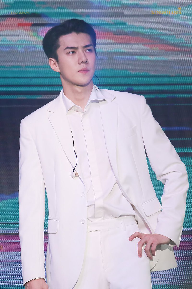 KINGSMAN_94's tweet photo. 세훈오빠😳 #세훈 #SEHUN #EXO⁠ ⁠⁠ ⁠ https://t.co/9c4gMIcmQf