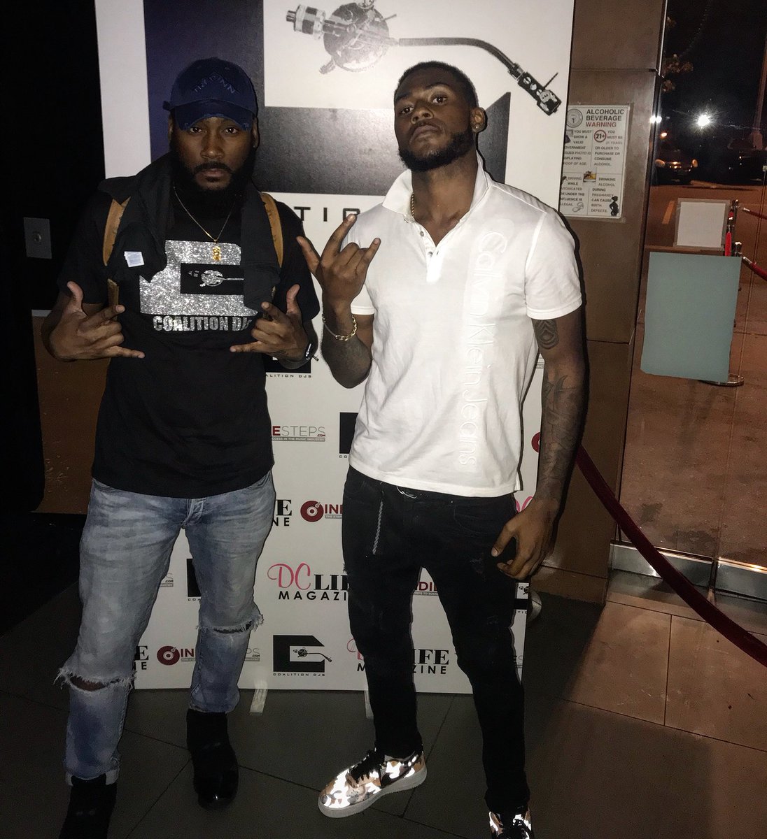 GloccBoyGrove's tweet photo. #DMV #CLUB #EAEA #LEGENDS #DJ #MUSIC #ARTIST #NEWBREED #RAPPER #SKIIWAY #FREESCUDDA #FREEJUGG 🦍🍀 https://t.co/x7Pg0fN2p4