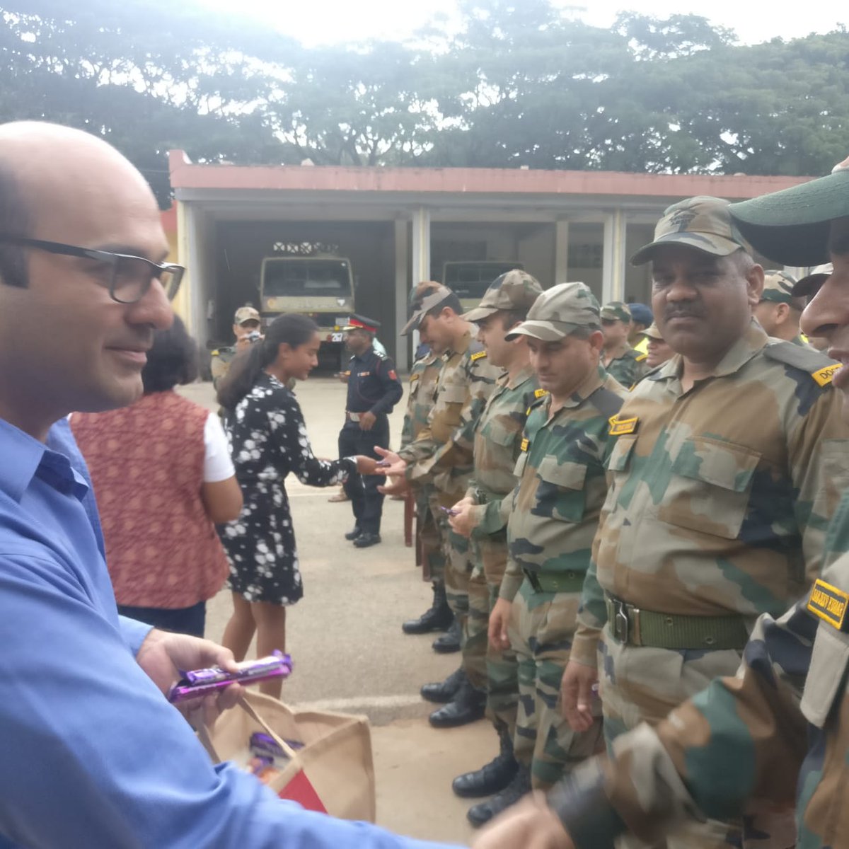 SunilSubaiah's tweet photo. People of #Kodagu thanks the Indian Army @adgpi and NDRF @NDRFHQ for carrying out rescue operations during the recent flash floods and landslide in Kodagu #KodaguFlood #KodaguFloodRelief @CoorgsRock @KodaguConnect https://t.co/ZULlJnfITg