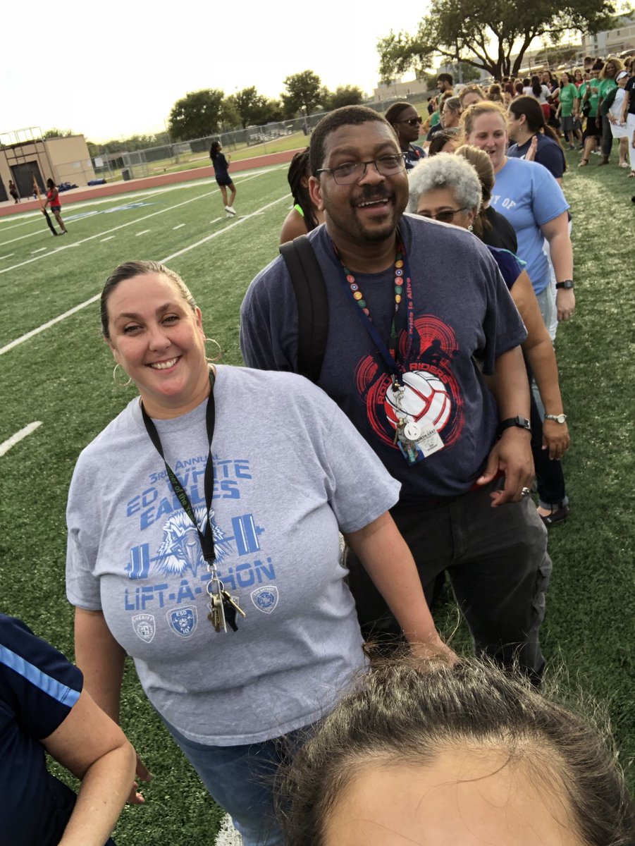 edwhiteneisd's tweet image. Because we love every student. Former, current, and future! #edwhite #edwhitestory #edwhitetakesflight #redwhiteandbluenight #eaglepride #love #teachingisheartwork