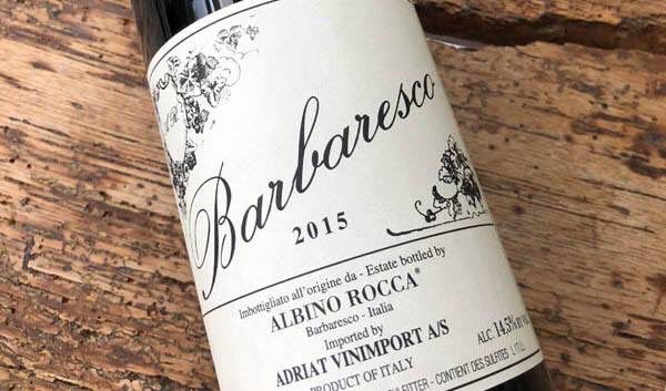 Jeg smagte forleden en lille tår af en gammel kending … nemlig en 2015 #barbaresco fra vinhuset #albinorocca #piemonte #nebbiolo #houlbergsblog #wineblogger #winelover 5/7