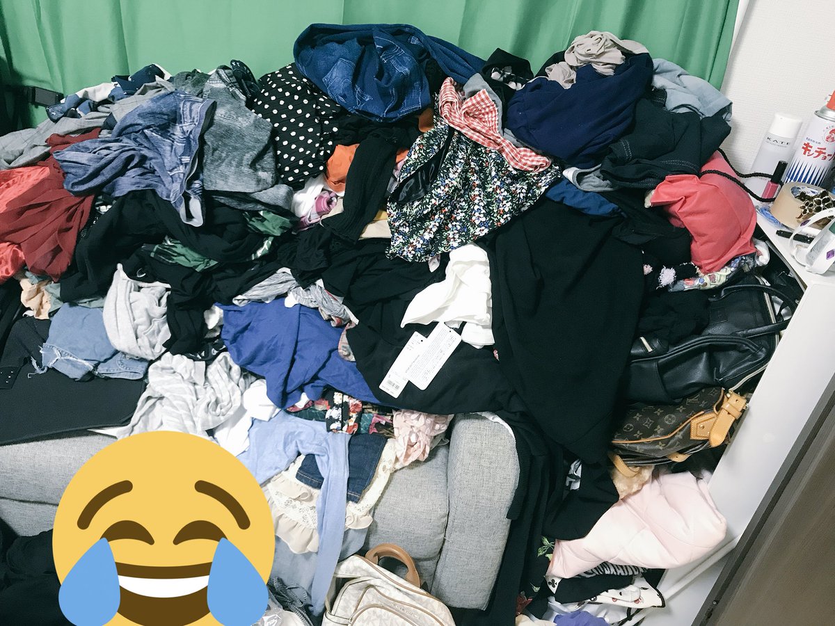 とっと בטוויטר クローゼットにあった洋服の山を新しいケースに詰め替える掃除開始 2年着てない服 はさらばするか いつか着る気がして取ってあるけど着てないのばっかり とっと בטוויטר クローゼットにあった洋服の山を新しいケースに詰め替える掃除開始 2年着てない服 はさらばするか いつか着る気がして取ってあるけど着てないのばっかり