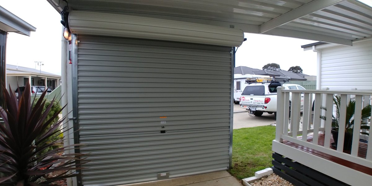 Everlift Garage Door On Twitter Carport Conversion With Gal Posts Covered With Colorbond Flashings Fascia And A New Roller Door With Motor Everliftgaragedoors Colorbondsurfmist Carportconversion Transformationthursday Garagedoor Remotecontrol