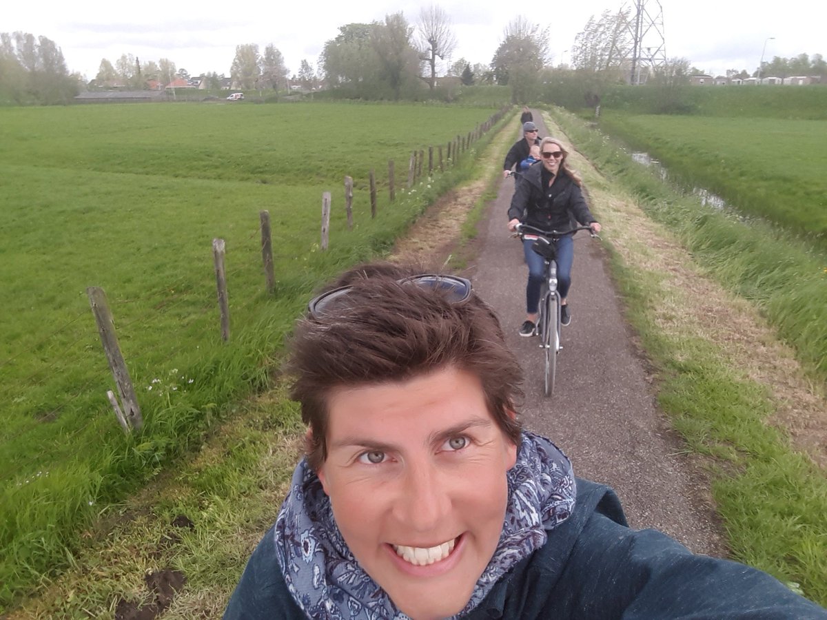 VeritasVisit_nl's tweet image. Dutch dairy &amp;amp; cheese cycling route! bit.ly/2Nat7hx

🚲explore #hollandbybike #howelse 🚲 #cycling #outdoors #travel #countryside #nature #netherlands #biketour #holland
