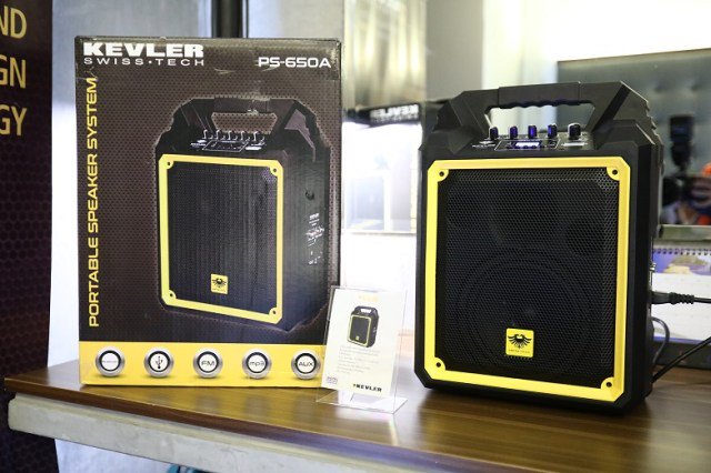 KevlerHome's tweet photo. Feel the power of PS650s bass thanks to the 6.5” woofer, 12.50oz 1” voice coil and a 25mm tweeter. 

#Kevler #KevlerHome #KevlerProAudio #KevlerPH https://t.co/H8QAgEoiYZ