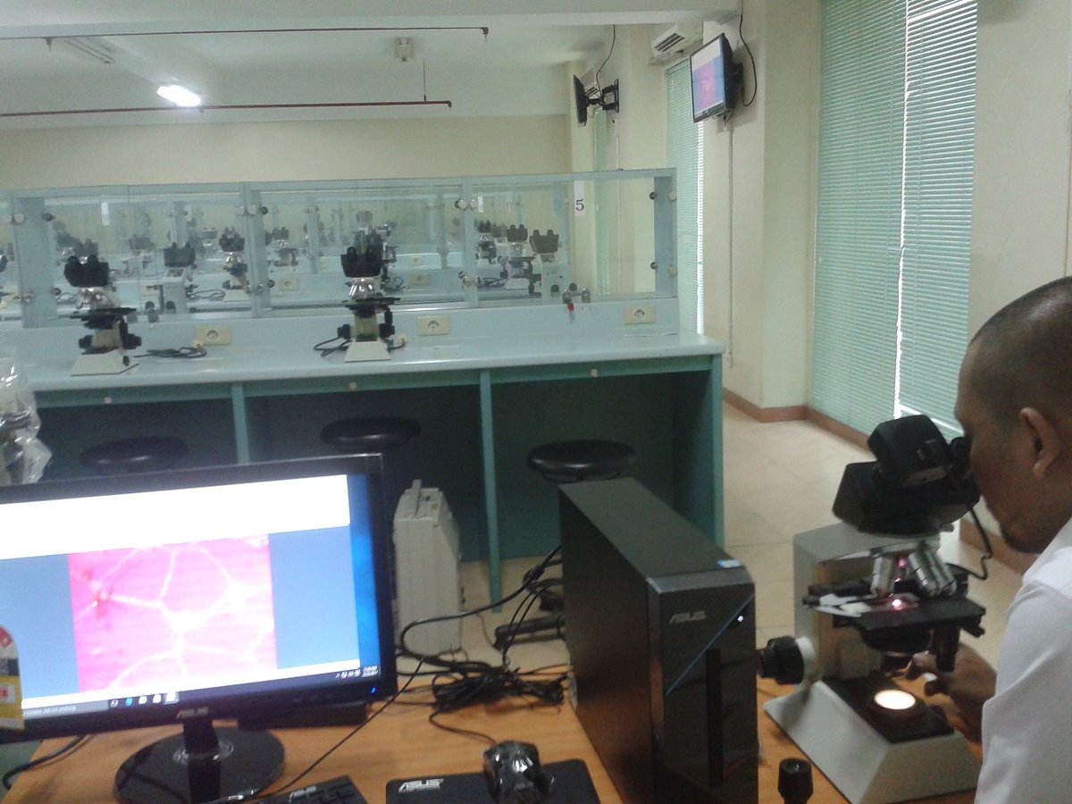 alatlabmiconos's tweet photo. Pengadaan alat lab di UPH tahun 2017. 

Lokasi  : Lab Patologi dan Anatomi Fak.Kedokteran Univ. Pelita Harapan, Tangerang.  
List alat : 
+ optilab advance plus 2 unit 
+ mikroskop olympus CX23 2 unit 
+ desk cam 1 unit 
+ stik camera go pro 1 unit
  #alatlab #alkes #alkesjogja https://t.co/gbgMKsSLor