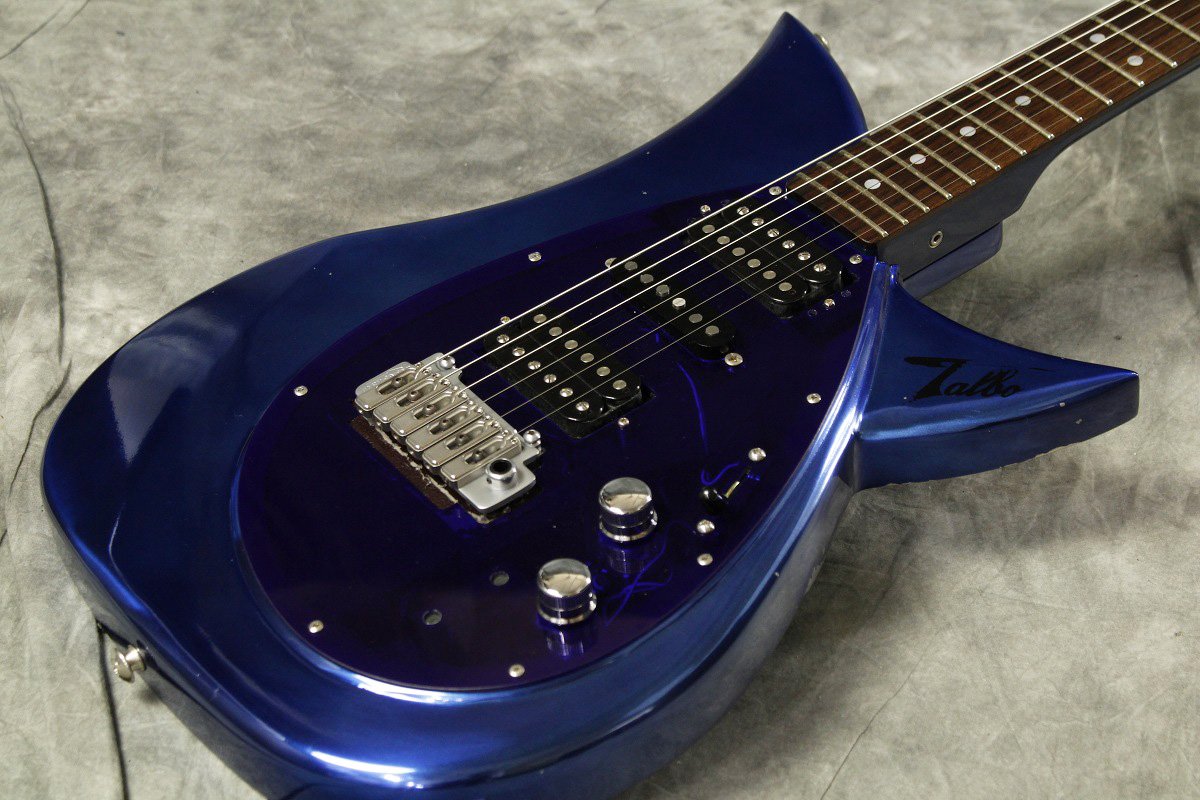 Tokai Talbo メタルボディ エレキギター メタルボディのエレキギター、タルボです！カタログ外のモデルで全身