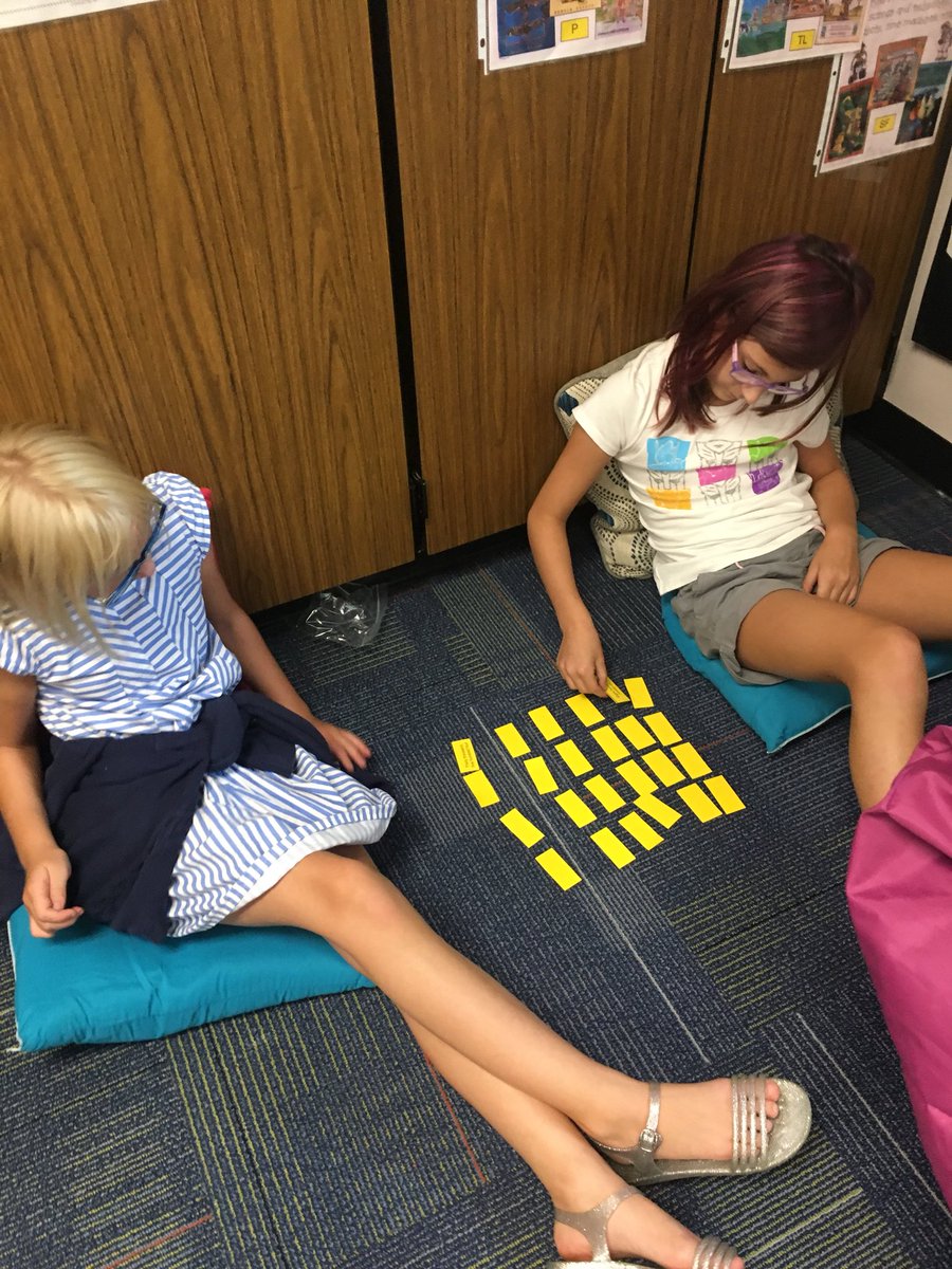 kel_clark2001's tweet photo. Old school game of memory + place value = kids engaged in learning! #fun #NOworksheet #telegraphisawesome https://t.co/vJAndsIwGP