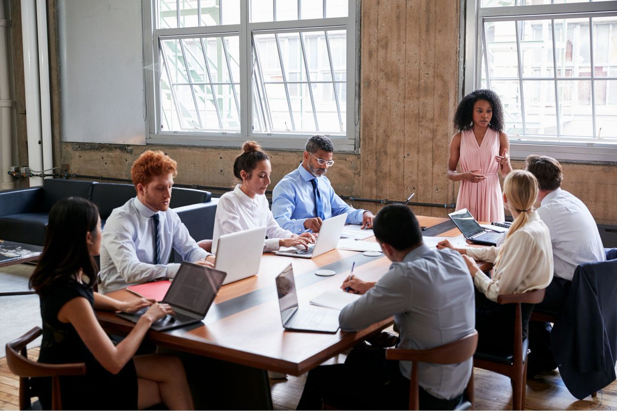 EllevateNtwk's tweet photo. .@jenbdasilva Female-Founded Brands: How to Put Your Best Foot Forward https://t.co/uOjTH5EcH0 https://t.co/wOmDotthHp