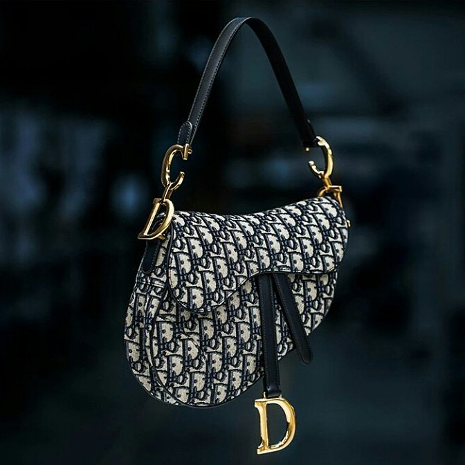 MMMmakememodel's tweet photo. #dior #diorfashion #fashionstyle #treandsetter #thursdaypost #instapost #facebookpost #diorcollection #fashiongram #fashioninspiration #glam #makememodel #makememodelindia #mmmmakememodel https://t.co/NAOZpz2iCZ