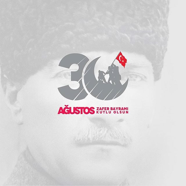 30 Ağustos Zafer Bayramımız kutlu olsun 🙌 #30agustos #zaferbayrami #eglenceninzirvesi #wallandtr #realx_vr #sandalyeproduction ift.tt/2ojymR8