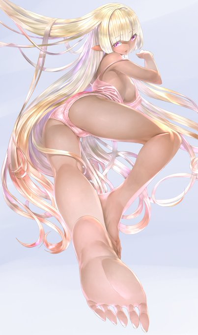 _(:3 」∠)_ うーむ パンツで力を使い果たした 