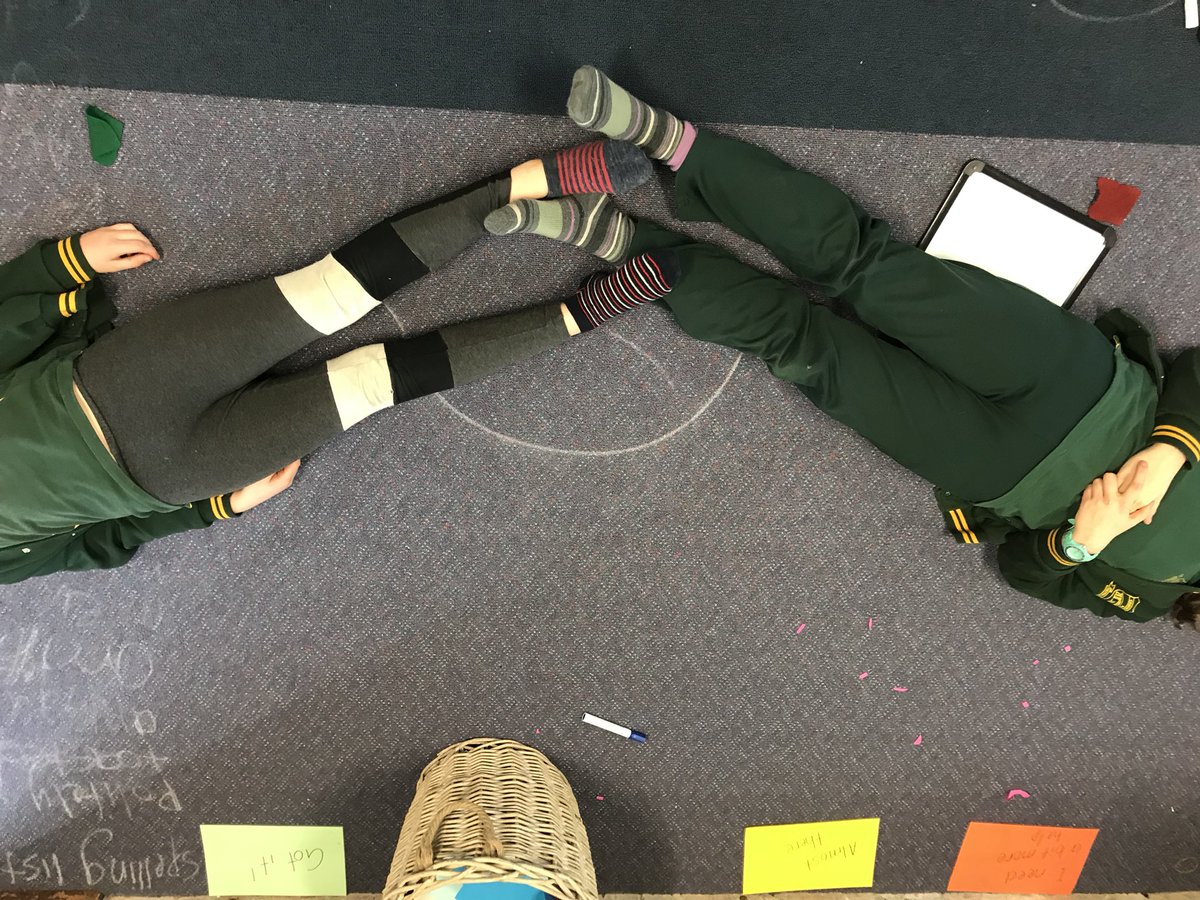 KangarooCPS2018's tweet photo. Kangas thoroughly enjoyed making and exploring angles using their bodies. #maths https://t.co/N2VEAXvQeS