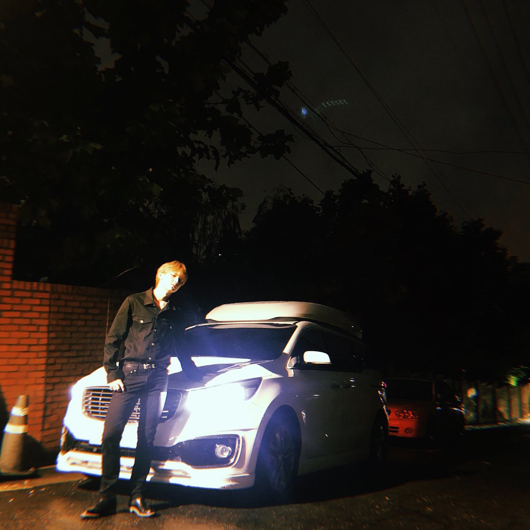 17Brazil_'s tweet photo. [#GYUSTAGRAM] 30.08.18

min9yu_k: 🖤

↓ Comentários
🐸 xuminghao_o: 🤔🤔🤔
🐶 mingyu_k: @/xuminghao_o Que?
_
https://t.co/ugIOhLzaw1
#SEVENTEEN @pledis_17 #THE8 #MINGYU https://t.co/VkpKGot3kC