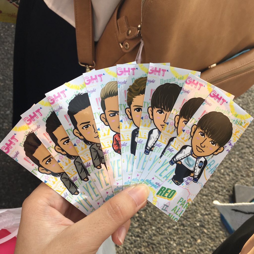 ____honestman's tweet photo. 居酒屋えぐざいる 千社札 交換

譲)登坂広臣 今市隆二 佐野玲於 岩田剛典
求)川村壱馬

現地にいます https://t.co/yN1gc79oYE