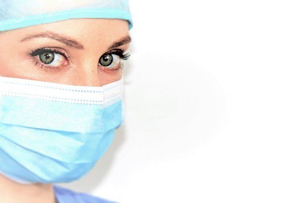 Estas son los 10 puntos clave a seguir a la hora de encontrar un buen Cirujano Plástico
multiestetica.com/articulos/10-p…