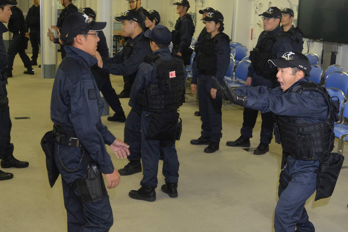 防衛省 海上自衛隊 Pa Twitter 8月29日 平成30年度インド太平洋方面派遣訓練部隊 Isead18 護衛艦 かが いなづま すずつき は 立入検査隊等の訓練を実施しつつ 太平洋を航行中です 海上自衛隊 Jmsdf 精強即応 防衛省 海上自衛隊 Pa Twitter 8月29日 平成30年度インド太平洋方面派遣訓練部隊 Isead18 護衛艦 かが いなづま すずつき は 立入検査隊等の訓練を実施しつつ 太平洋を航行中です 海上自衛隊 Jmsdf 精強即応