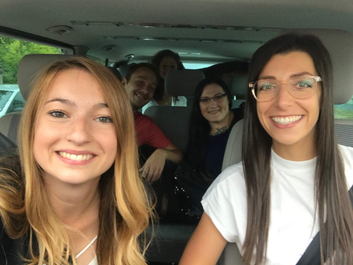 Händlerbund (@haendlerbund) on Twitter photo "Obligatorisches Autoselfie" 😁🤳
#HändlerbundOnTour zur #JTLConnect #JTLPreConnect! Wir freuen uns auf euch, <a href="/JTLSoftware/">JTL-Software-GmbH</a>! 🚐 "Obligatorisches Autoselfie" 😁🤳
#HändlerbundOnTour zur #JTLConnect #JTLPreConnect! Wir freuen uns auf euch, <a href="/JTLSoftware/">JTL-Software-GmbH</a>! 🚐