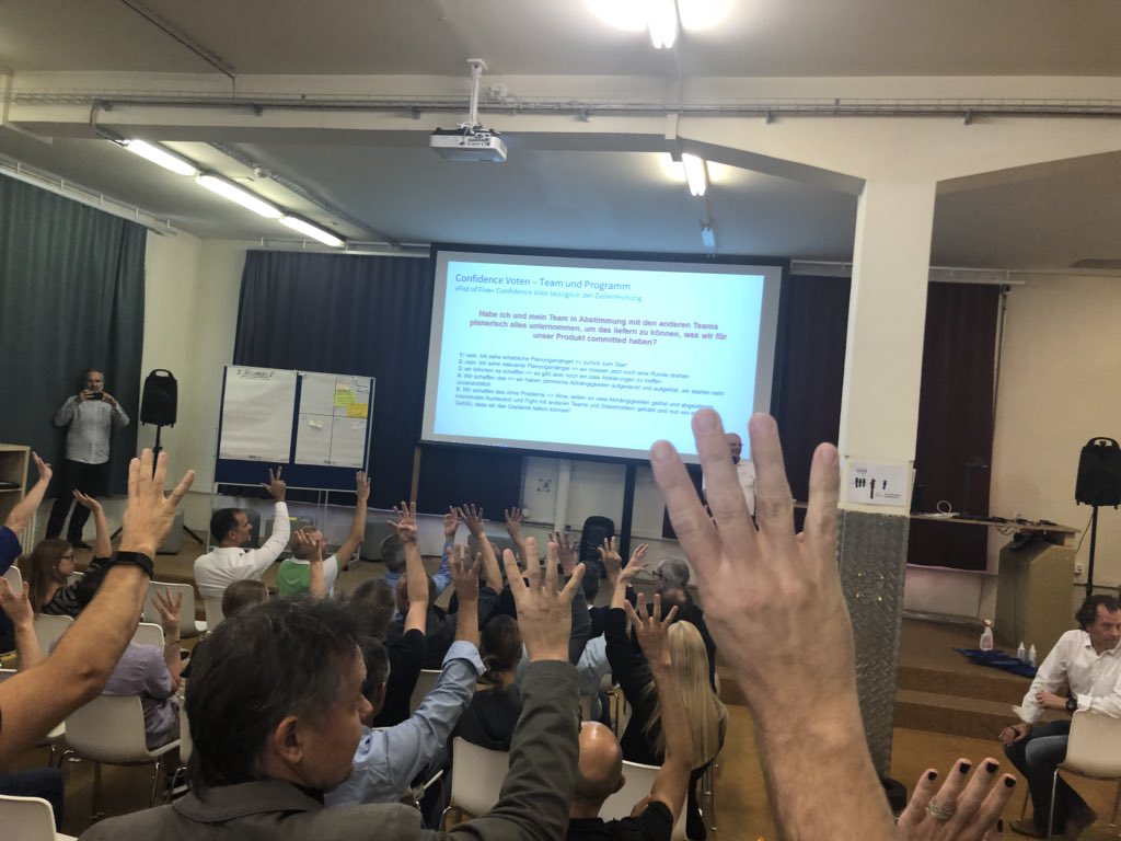 ARP@Maggi  Confidence vote  #looksgood #giveme5 <a href="/ChristianJuen/">Christian Juen</a> <a href="/Choli8421/">Stefan Kollbrunner</a> <a href="/StoobUrs/">Urs Stoob</a> <a href="/WitzigS/">witzig stefan</a> @Co_Gji