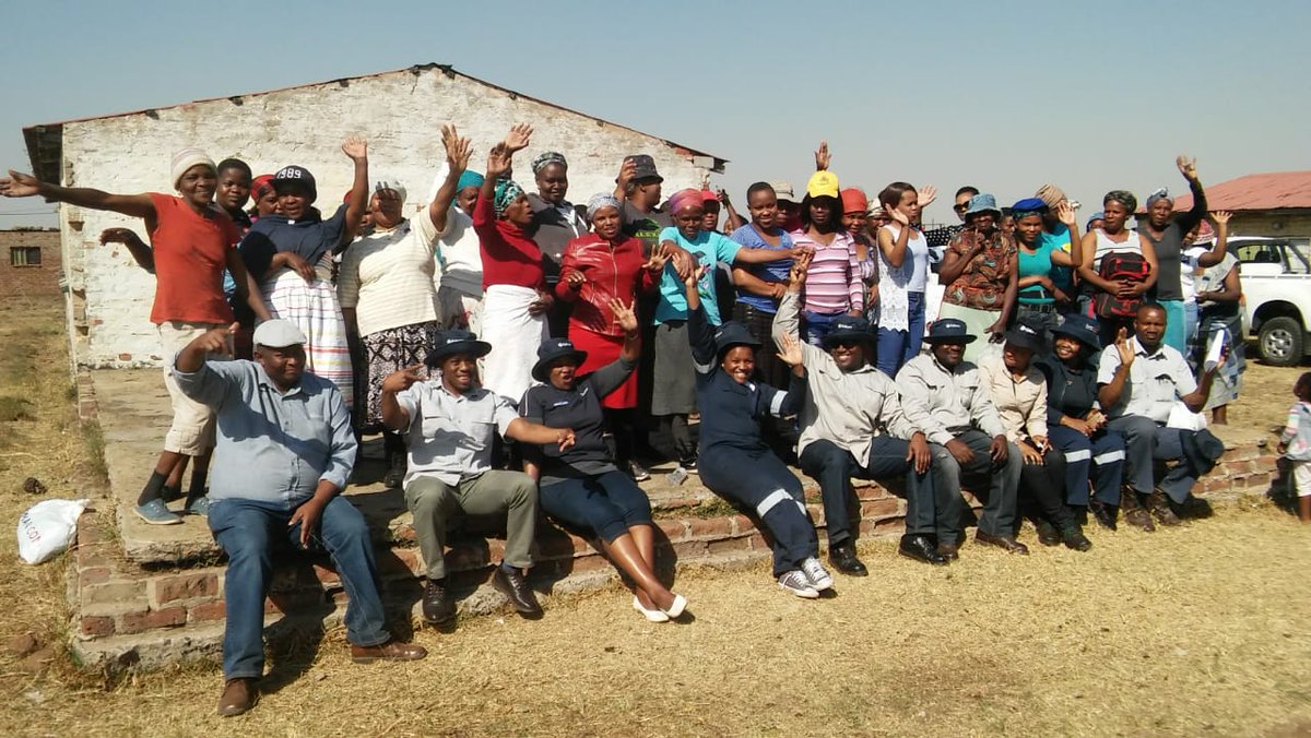 Eskom_SA's tweet photo. #EskomMpumalanga visited Philani Community Centre in Noodesfontein farm near Bethal. The visit is part of Making Everyday a Mandela Day #TheLegacy #MandelaCenternary #EchoRidge #EskomCares. https://t.co/whuBK5W9Uz