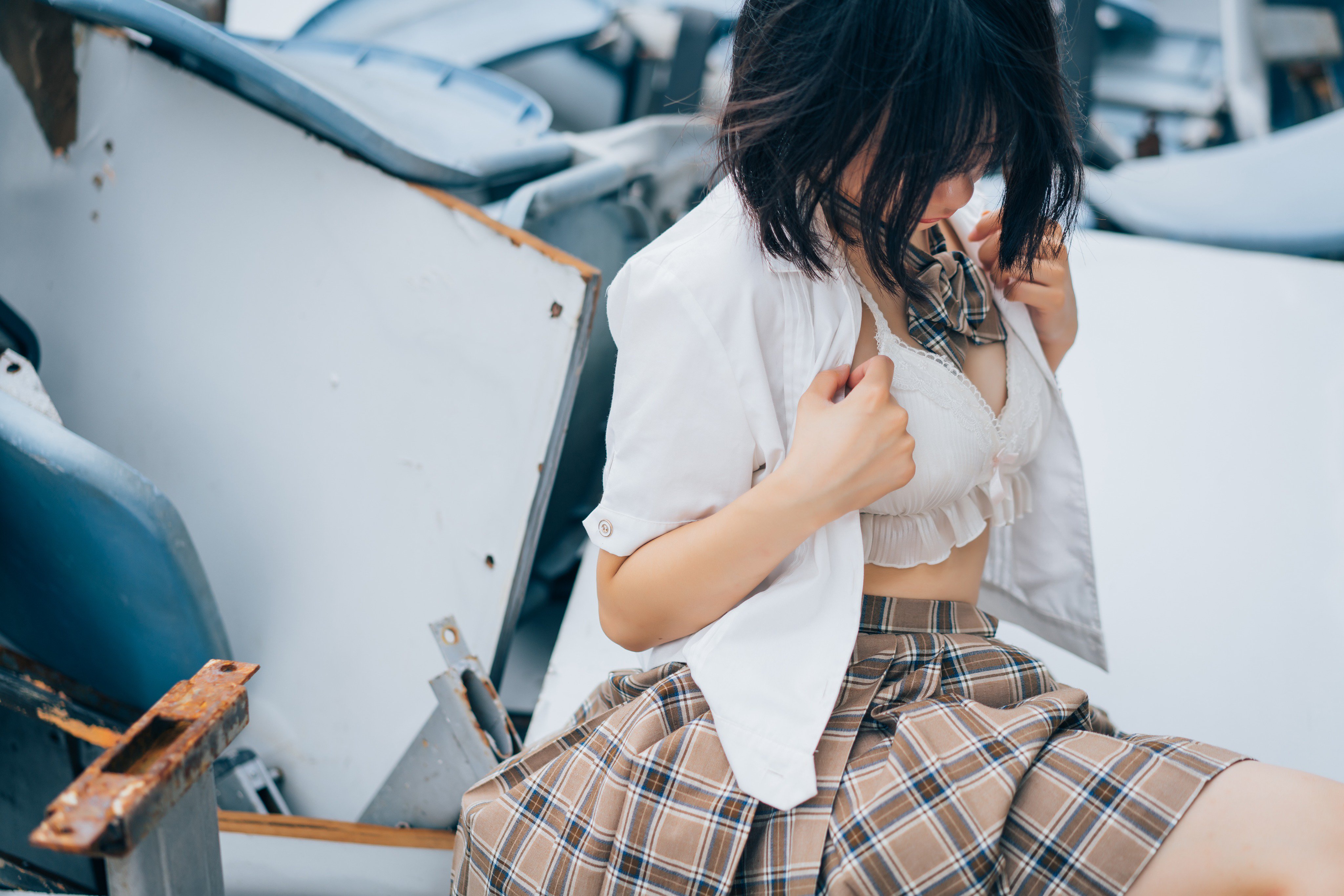 露出女子高生 