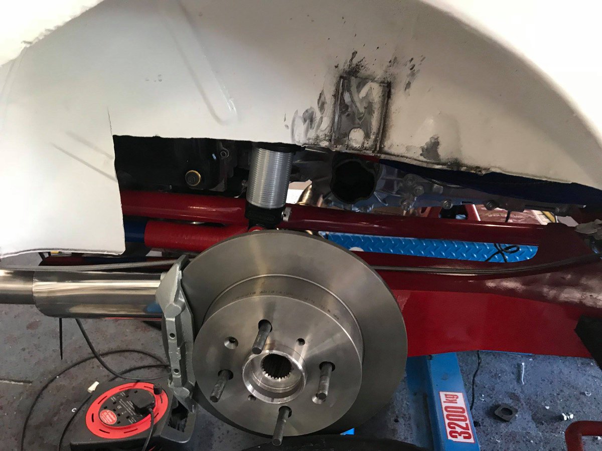 Our rear disk setup. Stopping Fubaru is unlikely to be an issue! #fubaru #zcars #classicsreimagined