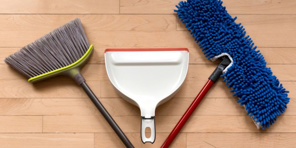 Get Familiar with Broom Selection and its Usage. #mopandbroom #mophanger #tools #equipment #cleaning #kitchenequipment mopandbroomorganizer.strikingly.com/blog/get-famil…