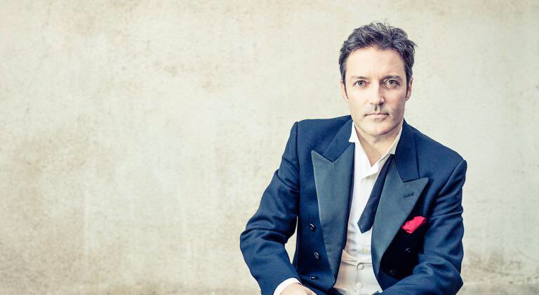 PlateaMagazine's tweet photo. Crítica: "Furtivo y musical". Recital del pianista Daniel Ligorio en el Palau de la Música Catalana. Por @Civilotti1 https://t.co/2uDmFIEcSU https://t.co/IGYxQR9Drt