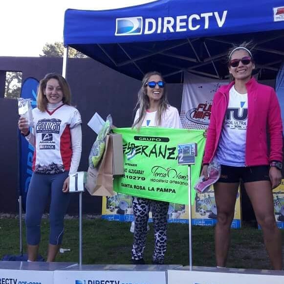 PauluzakTrail's tweet photo. Las chicas siguen arrasando por las sierras, las montañas o las calles, donde les toque correr ellas brillan 💫
TUT 🗻🏃🔥👣👀
#PauluzakTRT
#PauluzakTrailRunningTeam
#PTRT
#ReebokRunClub
#BeMoreHuman
#BeMoreRunner
#BeMoreTrailRunner
#TrailRunning
#TrailRun
#Trail
#Run
#Running https://t.co/iJJnMYVZdC