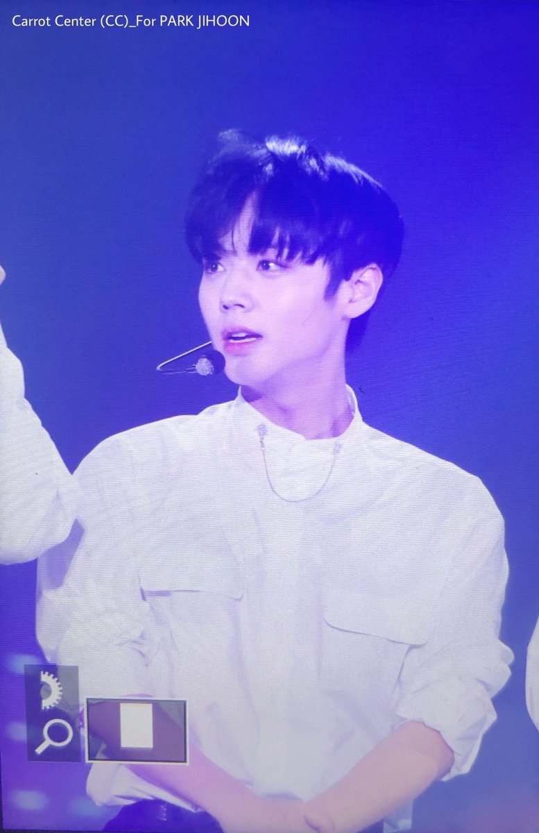 CarrotCenter's tweet photo. 180830 SOBA👑 preview

#박지훈 #지훈 #PARKJIHOON #워너원 #WANNAONE https://t.co/gbLhY3er7a
