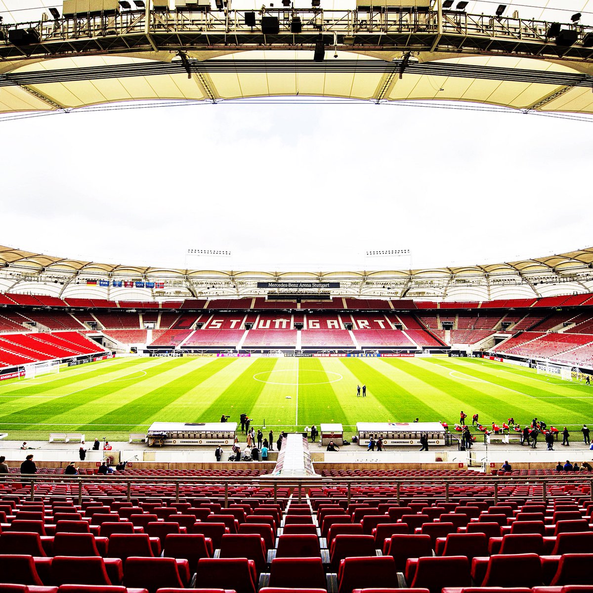 Heimstärke zeigen 💪 - am Samstag alle zusammen gegen den @FCBayern! #vfb #strongertogether https://t.co/t8HxBDFsTx