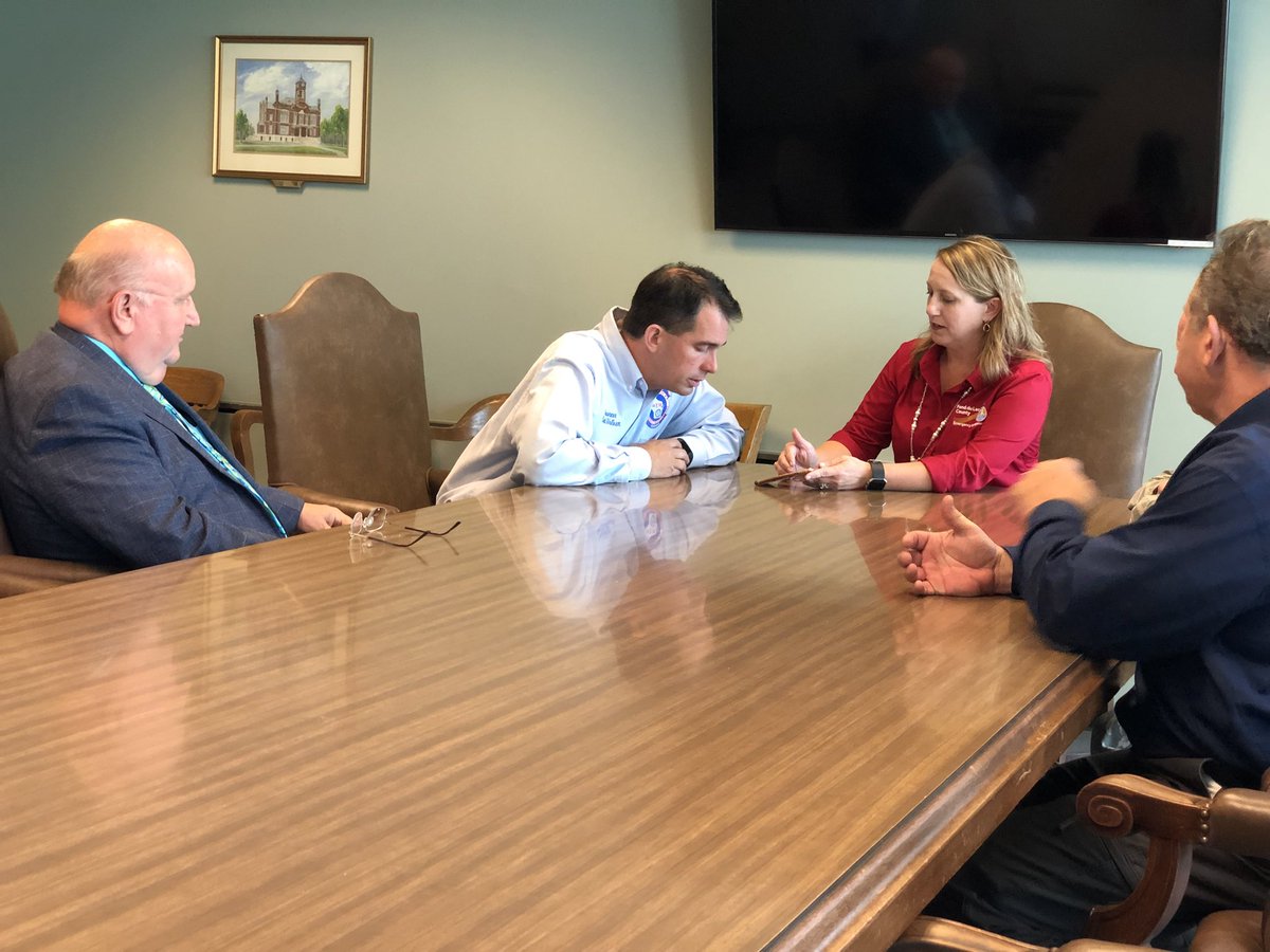 fdlcounty's tweet photo. .@GovWalker being briefed on storm damage this morning by Bobbi Hicken, Emergency Management Director, and County Executive Allen Buechel. https://t.co/F0hbZVVonW