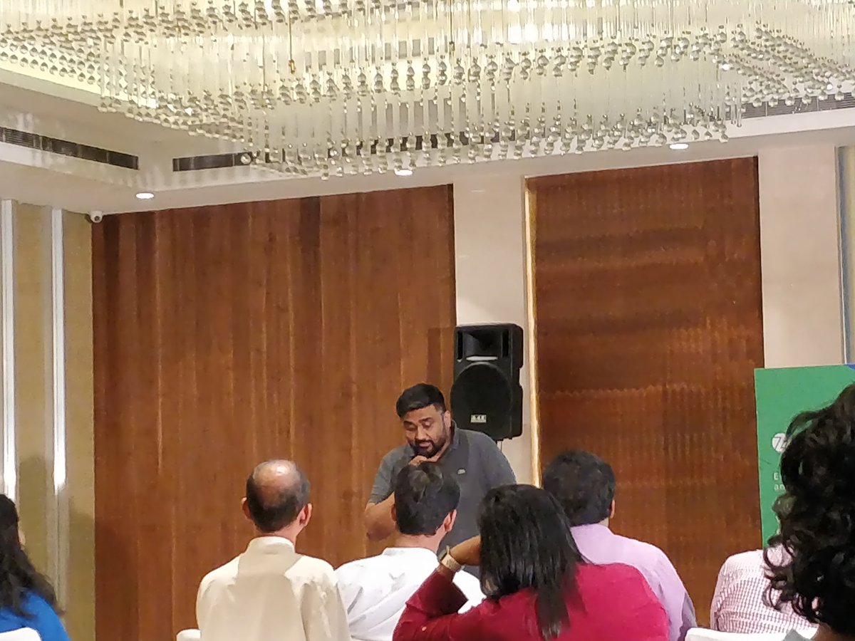 RanjithJN's tweet photo. People talk for hours and @kunalb11 amazes in minutes with the reality check. #edtech2018 #zest #1LearnApp https://t.co/UT0FnidnJw