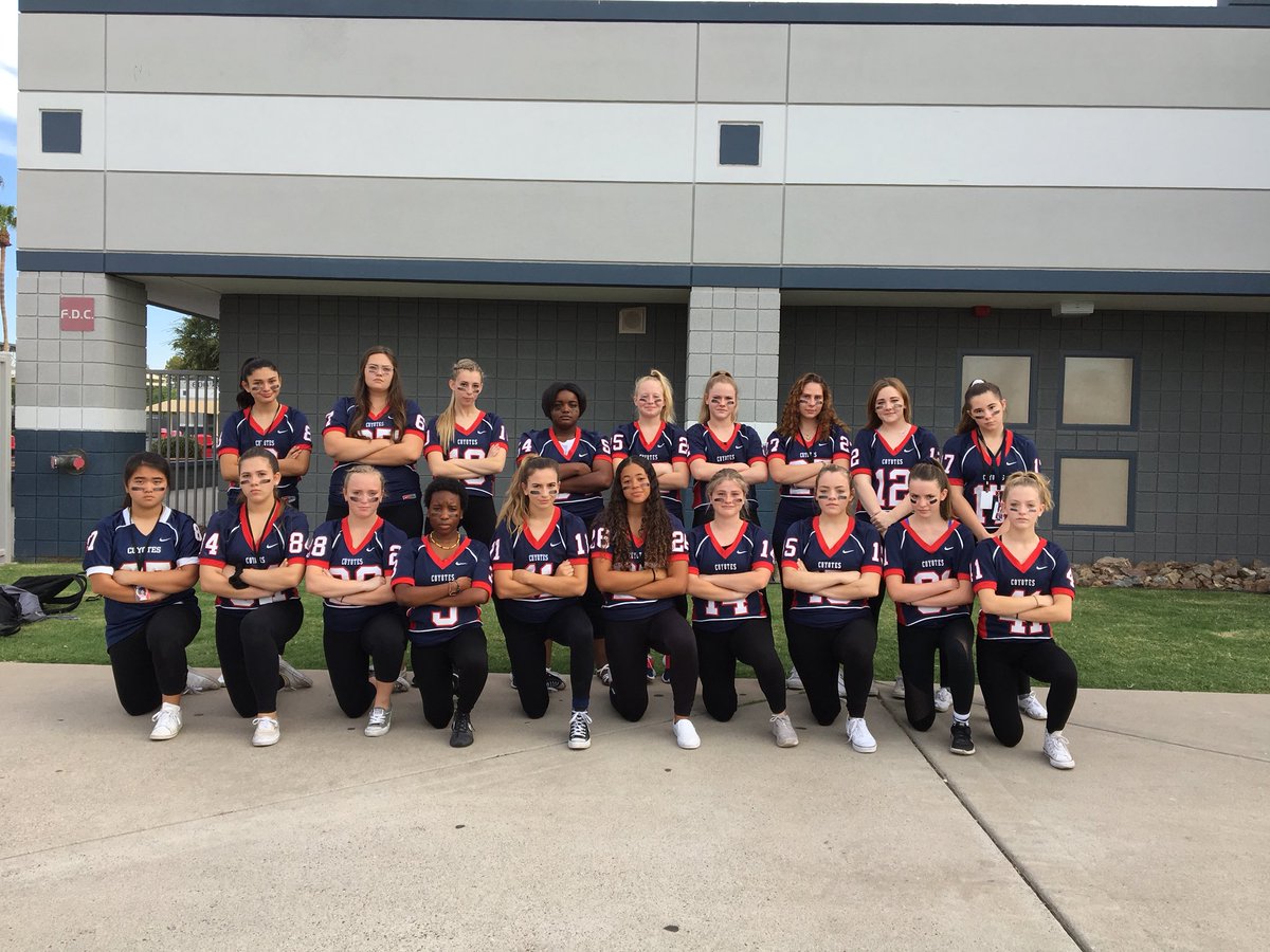 cehsstuco's tweet image. Centennial StuCo ready for this spirit conference!! ❤️💙 @Official_AASC