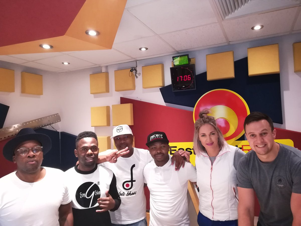 buddastanza2's tweet photo. Radio tour went well, thanks to @ukhozi_fm @gagasifm @ecr9495 @VumaFM @DFDecentFriends @sbophodf. God is working https://t.co/DF726qdMhE